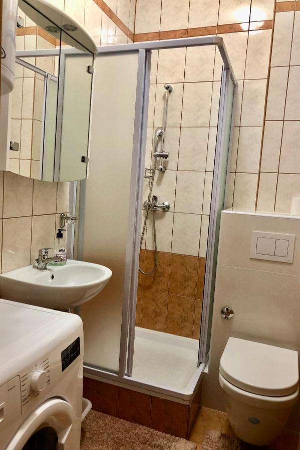 Amz Ap4 Apartment Jadranovo Luaran gambar